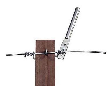 3 Hole Wire Twisting Tool - Gallagher Electric Fence