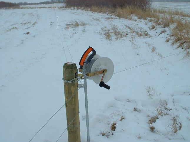 Gallagher Galvanized Rotaional Grazing Reel Post - Gallagher Electric Fence